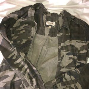 Express boyfriend camo print button down